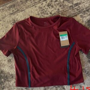 Nike Women's Maroon Crop Top